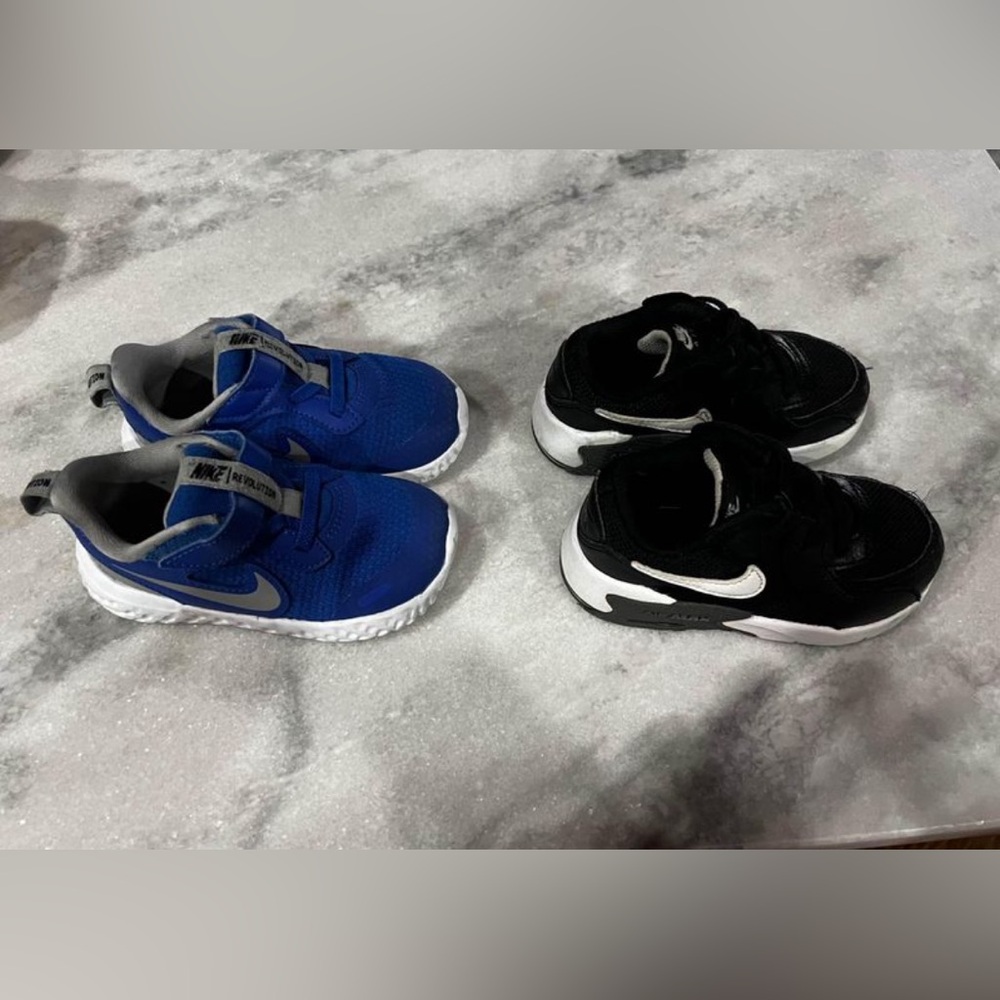 Nikes Toddler 7C Sneakers Set of 2 Pairs Black Blue Athletic Shoes